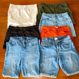 8 PAIRS 🔥 Size 10/Large Bundle of Levi’s H&M XCVI